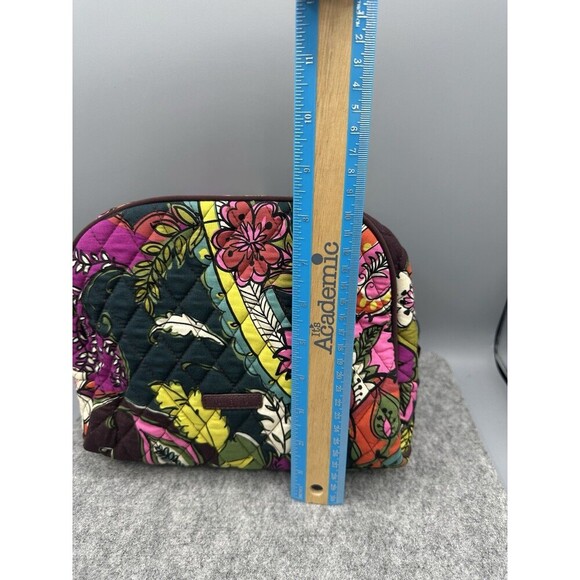 Limited Edition Vera Bradley Makeup Bag, Great For Travel Easy Clean - Picture 3 of 7